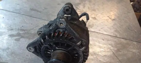 Nissan X-Trail T31 Generator/alternator 23100JG718
