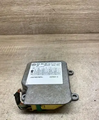 Volkswagen Caddy Airbag control unit/module 6Q0909605AJ 5WK43352
