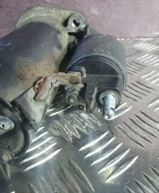 Mercedes-Benz C W204 Starter motor 1005831616