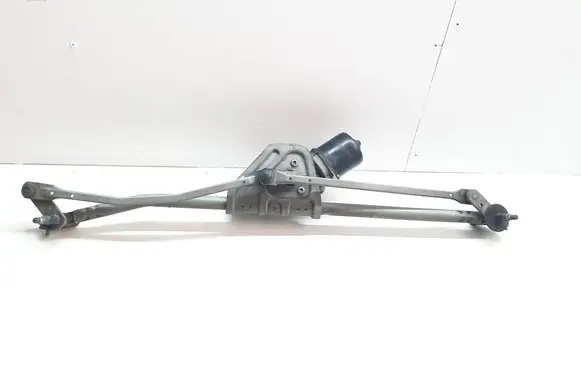 Mini One - Cooper Coupe R56 Front wiper linkage and motor 8377427