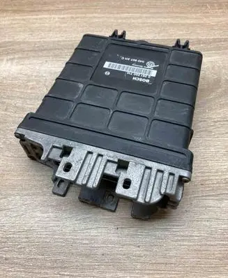 Volkswagen Golf III Engine control unit/module ECU 1H0907311C 0261200714