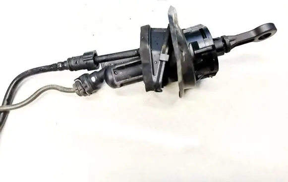 Ford S-MAX Clutch master cylinder 6g917a543bb 6g91-7a543-bb