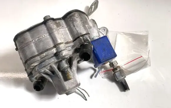 Mercedes-Benz C W204 LP gas reducer TOMASETTO