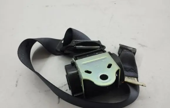 Citroen C-Crosser Rear seatbelt 6092102