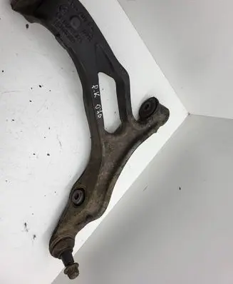 Volkswagen Touareg I Front lower control arm/wishbone 7L0407153B