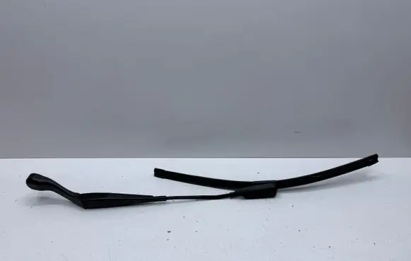 Mercedes-Benz GLC C254 Windshield/front glass wiper blade A2548204600