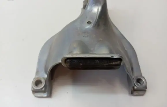 Porsche Macan (95B) Engine mounting bracket 8K0399060