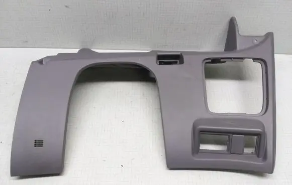 Nissan Primera Dashboard side end trim 68106AV600