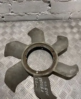 Mitsubishi Pajero Fan impeller ME298542