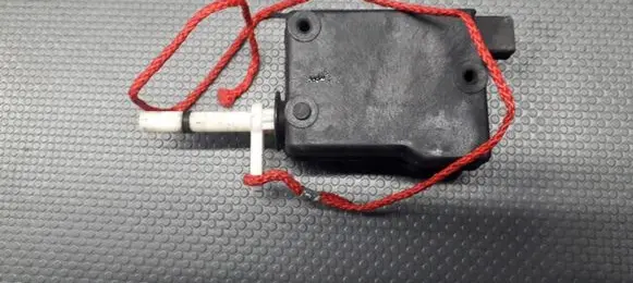 Lancia Lybra Tailgate boot lock/latch motor 