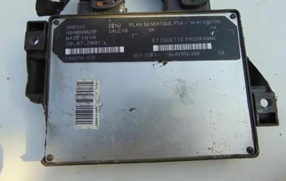 Peugeot Partner Engine control unit/module 9641390180 9645956380