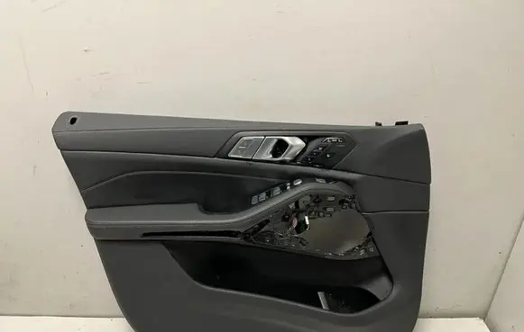 BMW X7 G07 Front door card panel trim 5A83041 9313574