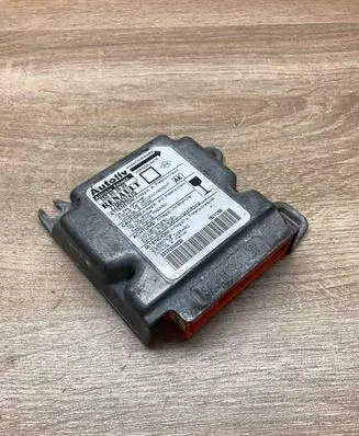 Renault Megane I Airbag control unit/module 7700437475 550803600