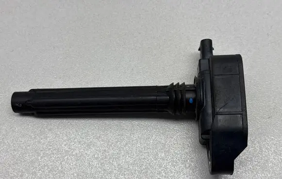 Chrysler Pacifica High voltage ignition coil 68223569AD 20180515 0221504047