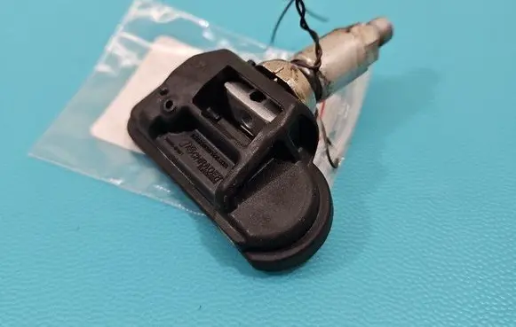 Tire pressure sensor