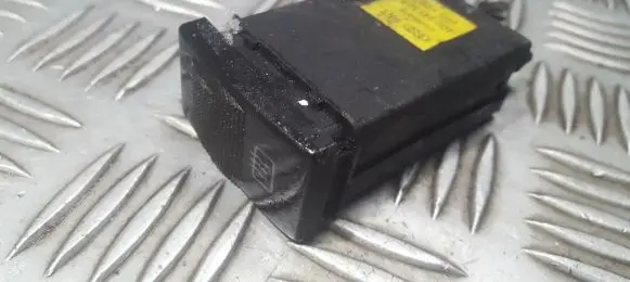 Audi A4 S4 B5 8D Windscreen/window heater switch 4D0941503