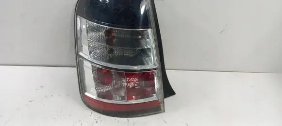 Toyota Prius (XW20) Rear/tail lights