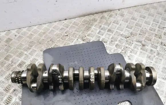 BMW 7 E65 E66 Crankshaft 