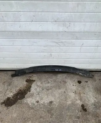Front bumper foam support bar