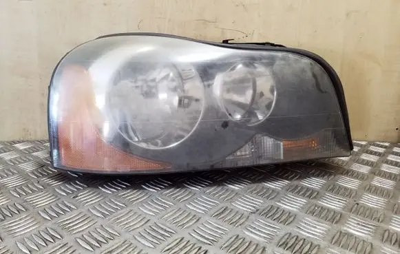 Volvo XC90 Headlight/headlamp 30784152 89901334