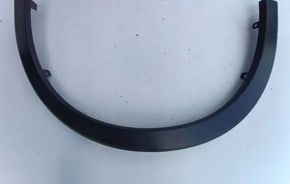 Front arch trim
