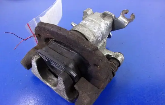 Volvo S40, V40 Rear brake caliper