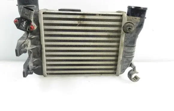 Audi A4 S4 B6 8E 8H Intercooler radiator 