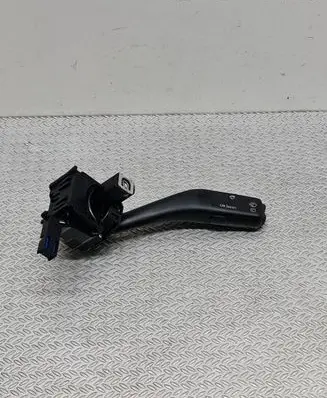 Volkswagen Golf V Wiper control stalk ANP80H024A 87C0285A