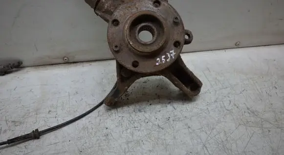 Citroen Berlingo Front wheel hub