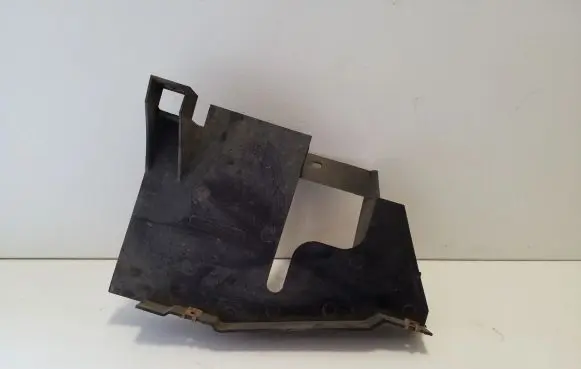 BMW X3 E83 Other engine bay part 3404139