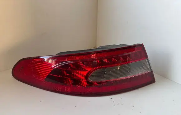 Jaguar XF Rear/tail lights 8X2813405BD 238047035