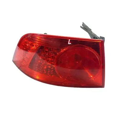 Volkswagen Phaeton Rear/tail lights