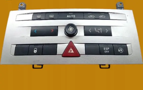 Peugeot 407 Climate control unit 96610448YP