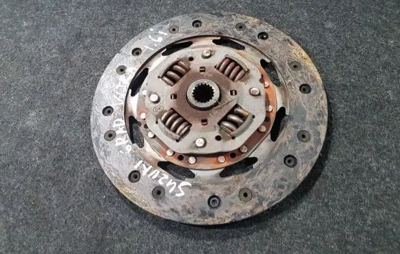 Suzuki Grand Vitara I Clutch pressure plate 