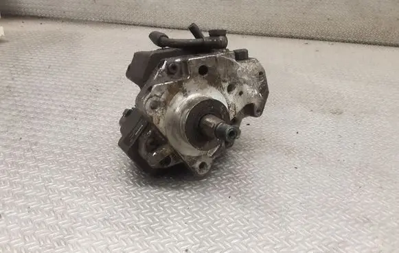 Chrysler Voyager Fuel injection high pressure pump 0445010034