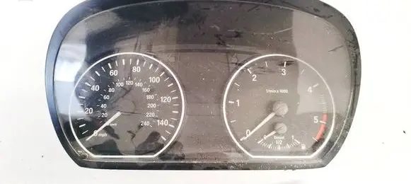 BMW 1 E81 E87 Speedometer (instrument cluster) 102498275