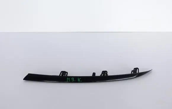 Mercedes-Benz A W176 Front bumper lip A1768854700