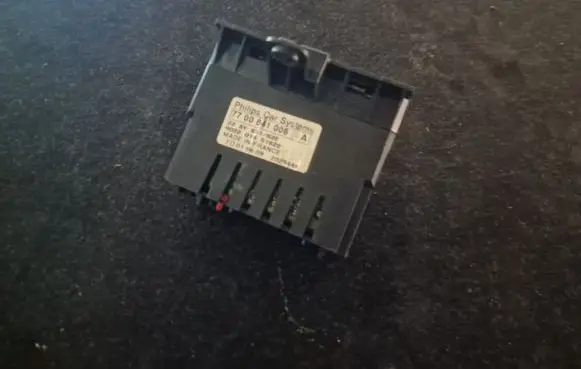 Renault Scenic I Screen/display/small screen 7700841006A
