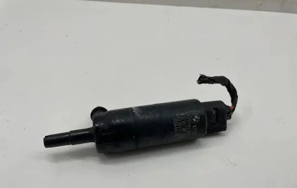 BMW 5 F10 F11 Windscreen/windshield washer pump 7217792