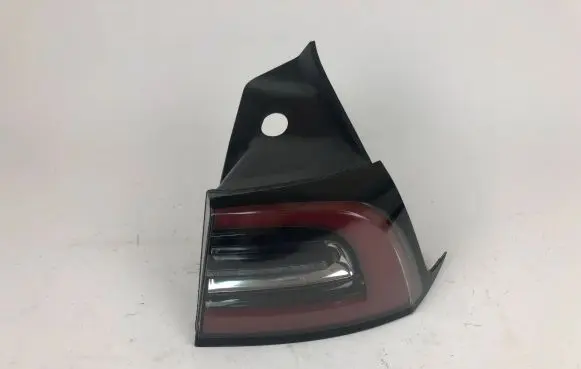 Tesla Model Y Rear/tail lights 1077398 1W7739800 202340073220