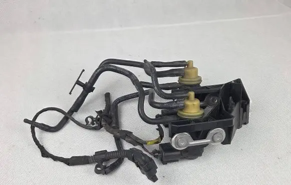 Skoda Fabia Mk3 (NJ) Turbo solenoid valve 04B131051B 1k0906627B