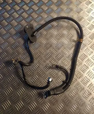 Mercedes-Benz C W203 Positive cable (battery)
