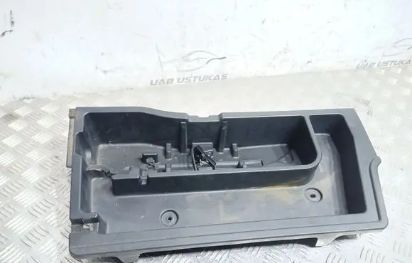 Toyota Corolla E120 E130 Tool box 6499513030
