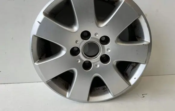 Volkswagen Multivan T5 R16 alloy rim 7H0601025e
