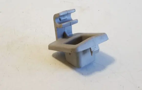 Iveco Daily 5th gen Sun visor clip/hook/bracket 