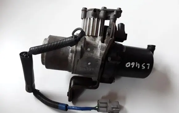 Lexus LS 460 - 600H Air suspension compressor/pump 6K240163