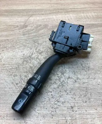 Toyota Avensis T250 Indicator stalk 8414005110 173795 L93