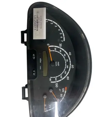 Speedometer (instrument cluster)
