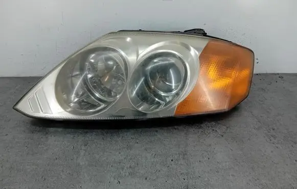 Hyundai Coupe Headlight/headlamp 92101-2CXXX