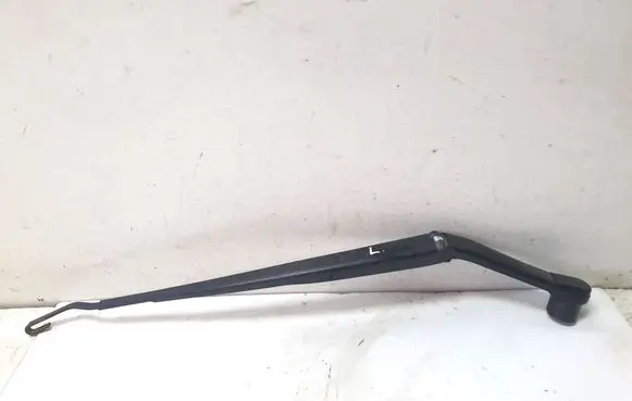 Mazda CX-5 Front wiper blade arm 